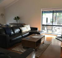 The Blue Escape - Accommodation QLD