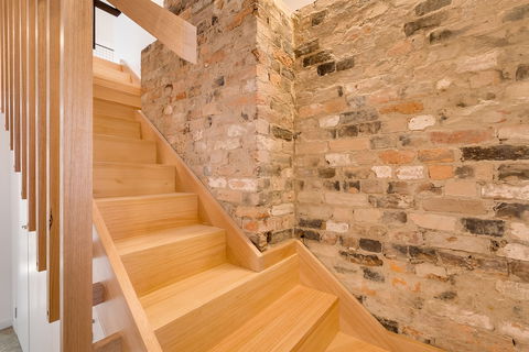 White Room Apartments - Accommodation QLD 2