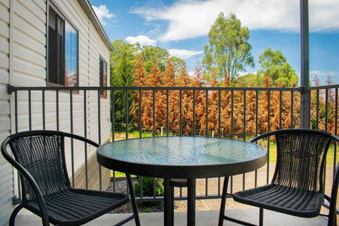 High View Cottage - Accommodation QLD 6