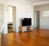 High View Cottage - Accommodation QLD