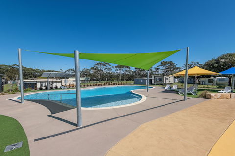 Holiday Haven Lake Tabourie - Accommodation QLD 0