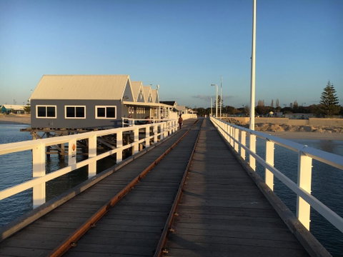 Busselton Backpackers - Accommodation QLD 0