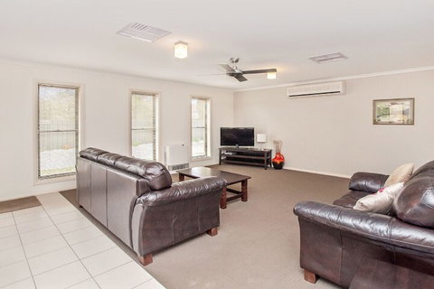 Ulmara 2 - Accommodation QLD 6