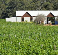 Vineyard Cottage at Upper Reach Winery