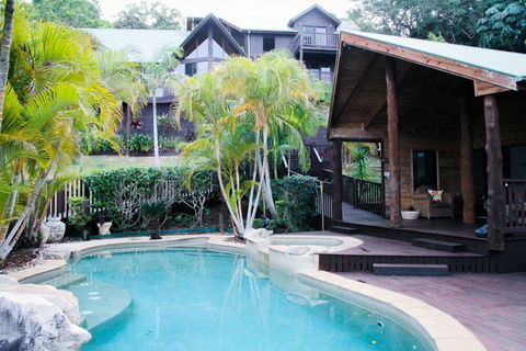 CasaGrande Resort & Day Spa - Accommodation QLD 3