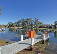 Waterfront on Sandpiper - Accommodation QLD