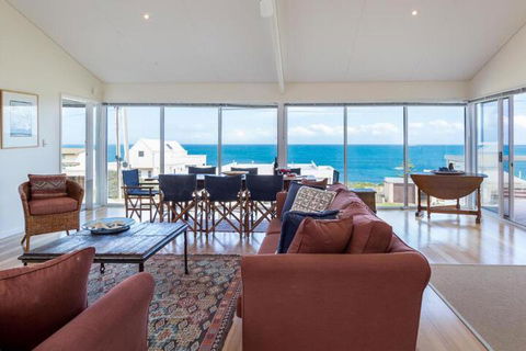Seagull House Ocean Viewed House - Accommodation QLD 1