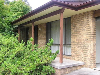 Pin High - Accommodation QLD 0