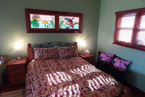 R On The Downs BnB & Spa Cottages - Accommodation QLD 6