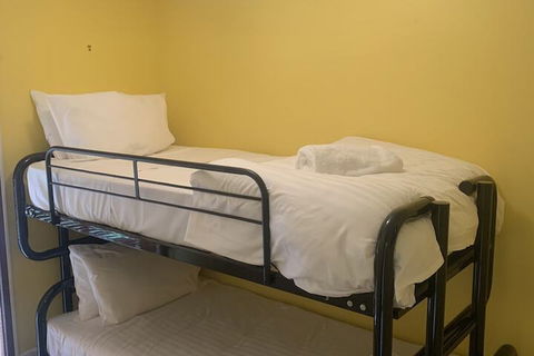 Alpen Glen 6 - Accommodation QLD 6
