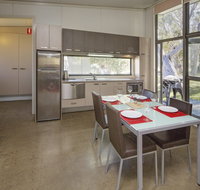 Ecocrackenback 15 'Sustainable chalet close to the slopes.' - Accommodation QLD