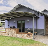 Kickenback Studio - Contemporary accommodation in the heart of Crackenback - Accommodation QLD