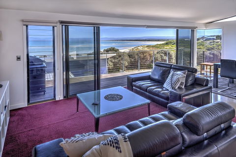 Footprints 1 - Accommodation QLD 3