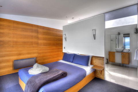 Footprints 1 - Accommodation QLD 4