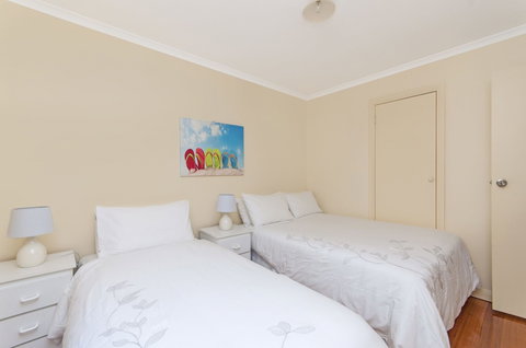 Ocean Break - Accommodation QLD 4