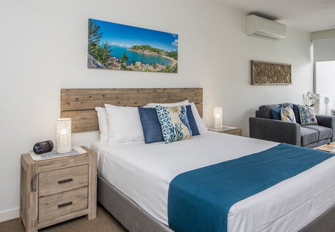 Absolute Waterfront Magnetic Island - Accommodation QLD 6