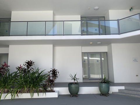 Absolute Waterfront Magnetic Island - Accommodation QLD 0