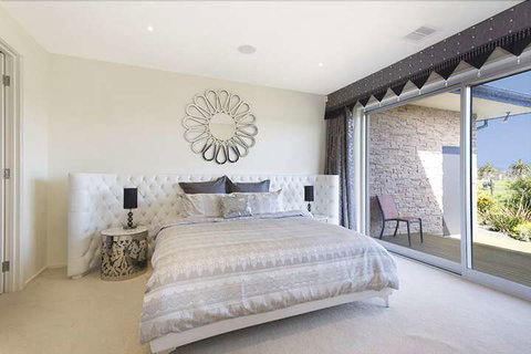 Jolong Park Clubhouse - Accommodation QLD 5