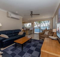 Kooringal Unit 5 / 105 Soldiers Point Road - Accommodation QLD
