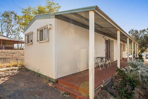Karratha Caravan Park - Accommodation QLD 1