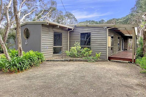 Edgar Oasis - Accommodation QLD 0