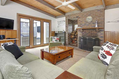 Edgar Oasis - Accommodation QLD 6