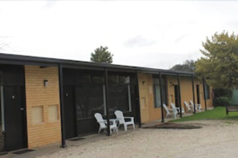 Rochester Motel - Accommodation QLD 1