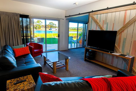 Ulverstone River Edge Apartments - Accommodation QLD 5
