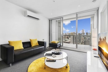 ABIGAIL, 2BDR Docklands Apartment - Accommodation QLD 0