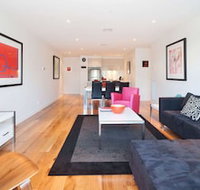 Penthouse With Bay Views - Accommodation QLD