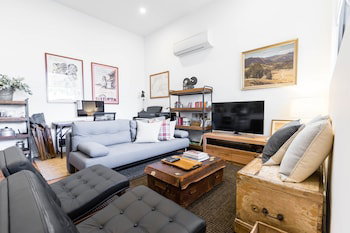 MURRAY, 1BDR Fitzroy Apartment - Accommodation QLD 1
