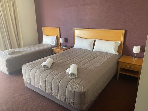 Horse And Jockey Hotel Motel - Accommodation QLD 5