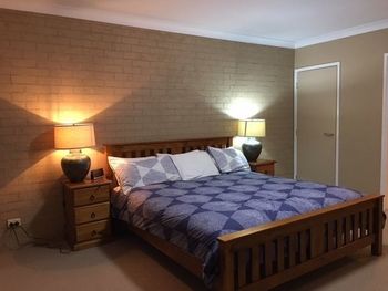Eemnes Park Estate - Accommodation QLD 5