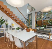 Stunning Family Home 5mins to CBD H332 - Accommodation QLD