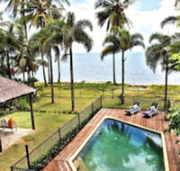 Absolute BeachFront Bliss  Newell Beach - Accommodation QLD