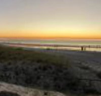 Beachside Luxury getaway in Glenelg - Accommodation QLD