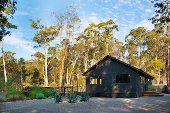 Ablac House - Accommodation QLD 0