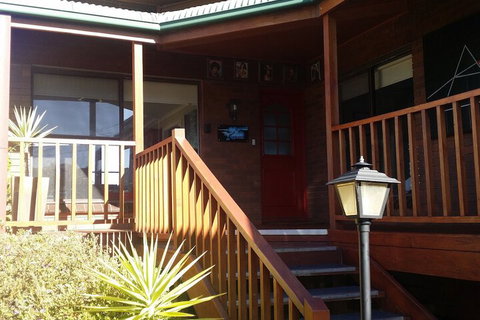 High On Penguin - Accommodation QLD 2