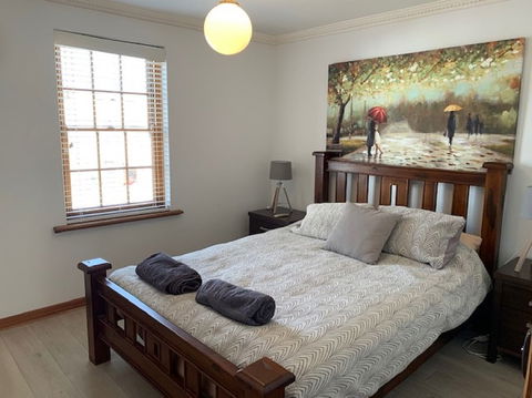 Adelaide Style Accommodation Near City - Accommodation QLD 2