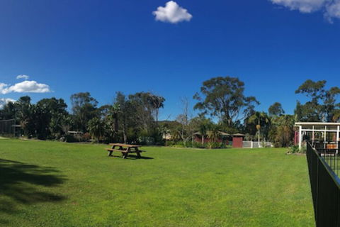 Pacific Garden Hotel - Accommodation QLD 2