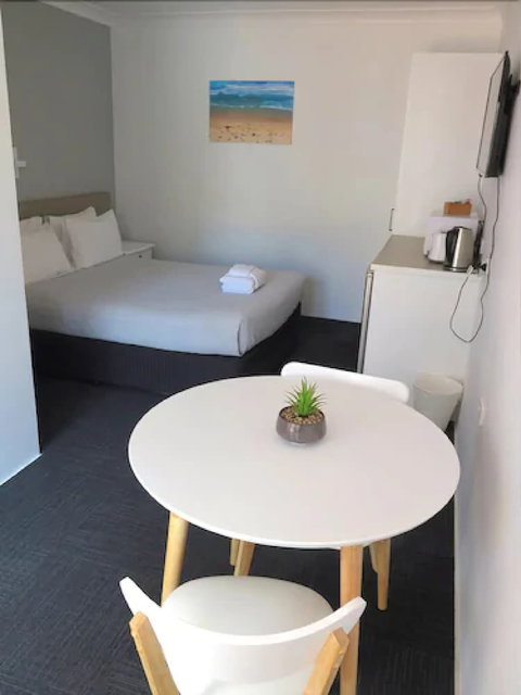 Gold Coast Inn - Accommodation QLD 4