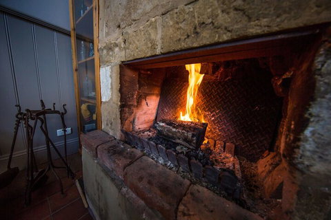 Cobb & Co Lodge - Accommodation QLD 5