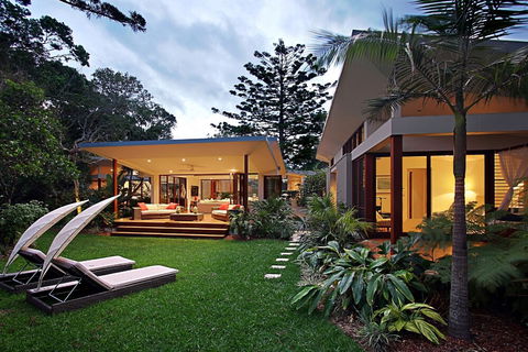 Barefoot At Broken - Accommodation QLD 7