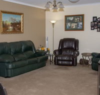 Chrissies Palace Hostel - Accommodation QLD