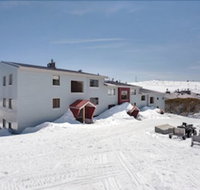 Lawlers 32 - Accommodation QLD