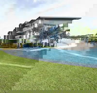 Blue on Blue Apartment 812 - Accommodation QLD