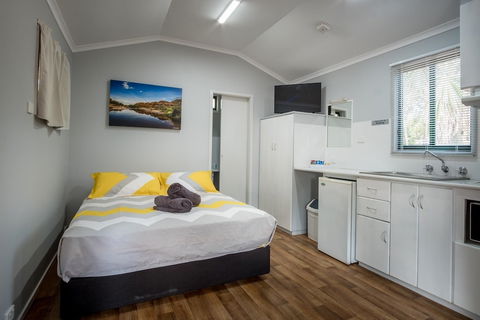 Kimberleyland Waterfront Holiday Park - Accommodation QLD 6