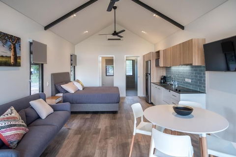 Kimberleyland Waterfront Holiday Park - Accommodation QLD 3