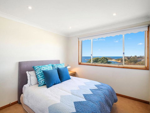 Merindah #15 15 / 15 Barnhill Road Terrigal - Accommodation QLD 5