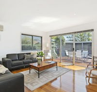 Bask at The Glade - Rejuvenate Stays - Accommodation QLD
